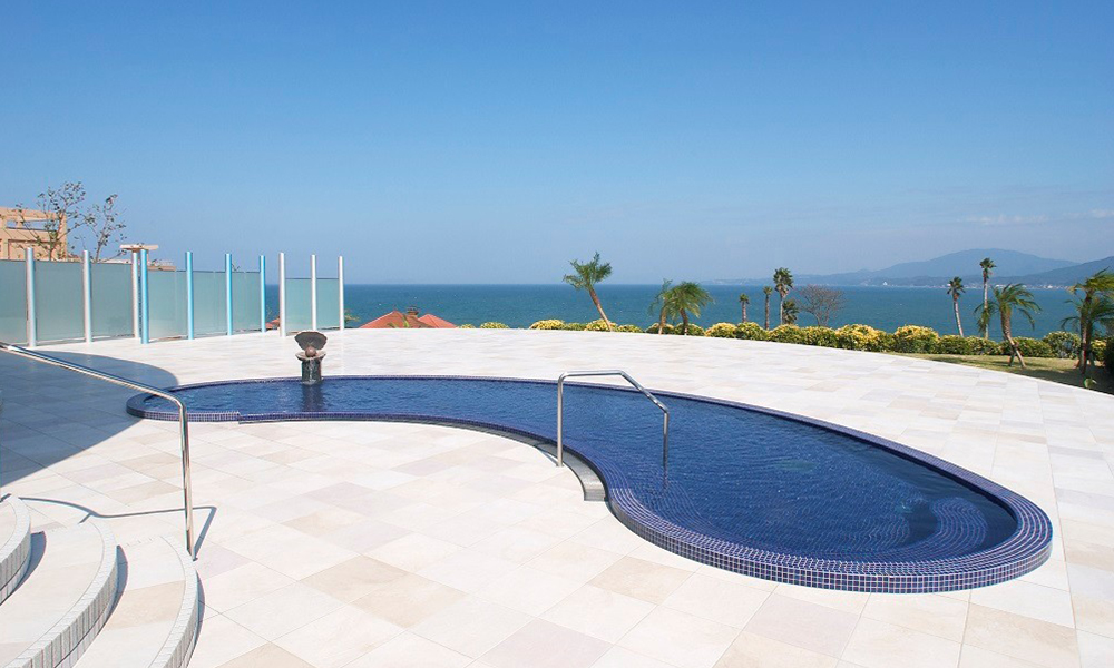 観光・飲食スポット